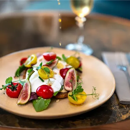 Radisson Blu Media Harbour Hotel, Düsseldorf