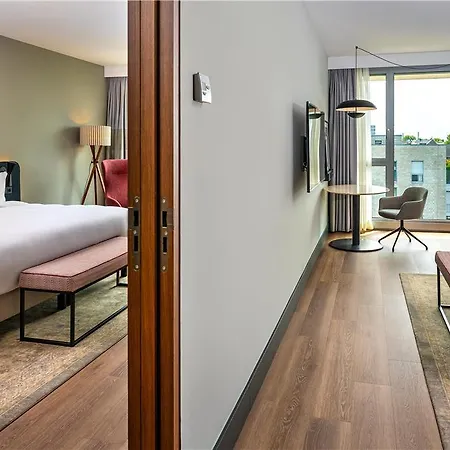 Radisson Blu Media Harbour Hotel, Hotel