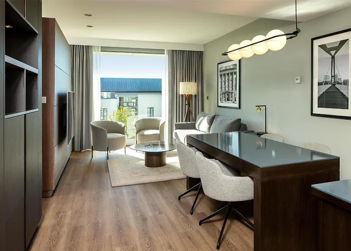 Radisson Blu Media Harbour Hotel, Szálloda Düsseldorf