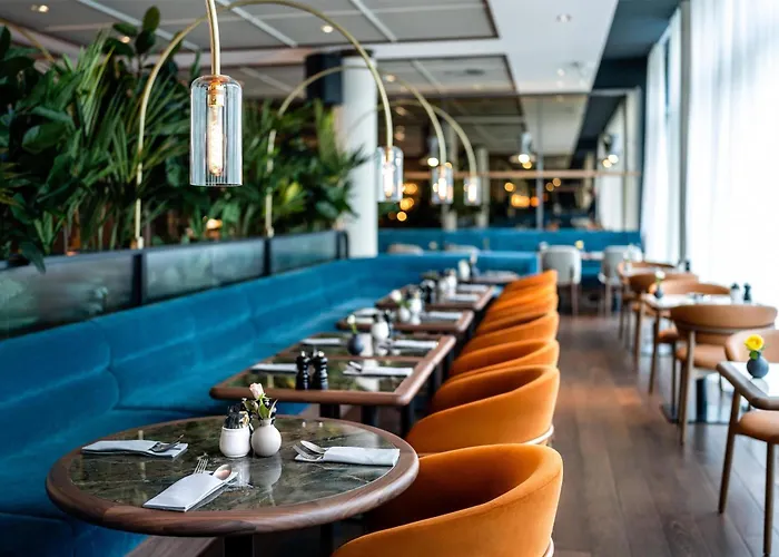 Radisson Blu Media Harbour Hotel, Hotel 4*