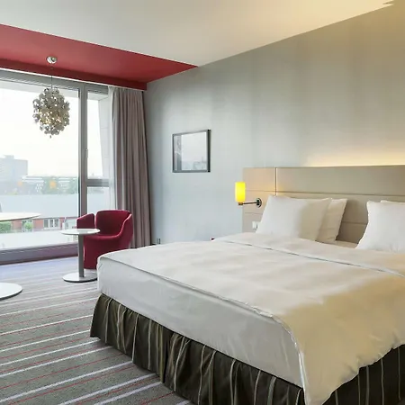 Radisson Blu Media Harbour Hotel, Hotel