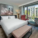 Ξενοδοχείο Radisson Blu Media Harbour Hotel,