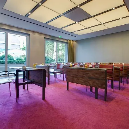 Ξενοδοχείο Radisson Blu Media Harbour Hotel,