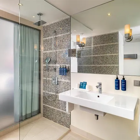 Radisson Blu Media Harbour Hotel, Ξενοδοχείο 4*