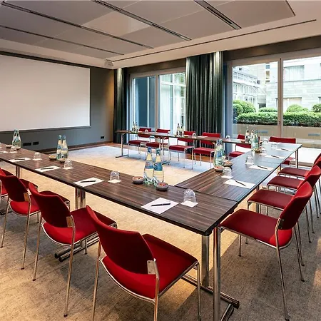 Radisson Blu Media Harbour Hotel, 4*