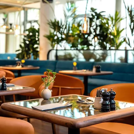 Radisson Blu Media Harbour Hotel,