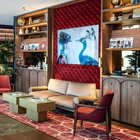 Radisson Blu Media Harbour Hotel, 4*