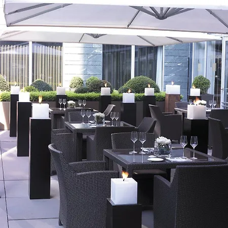 Radisson Blu Media Harbour Hotel, Ξενοδοχείο Ντίσελντορφ