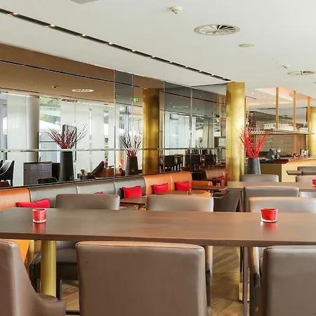Ξενοδοχείο Radisson Blu Media Harbour Hotel, 4*