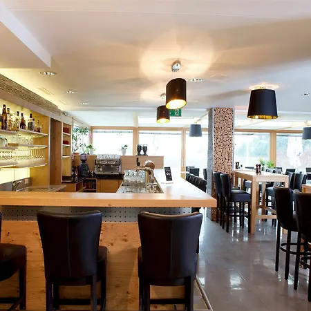 Radisson Blu Media Harbour Hotel, 4* Ντίσελντορφ