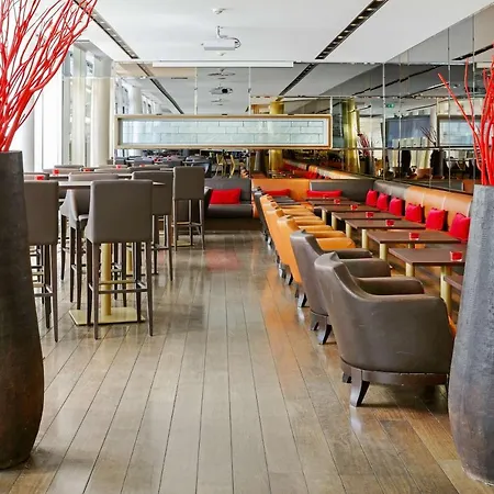 Radisson Blu Media Harbour Hotel, Ξενοδοχείο