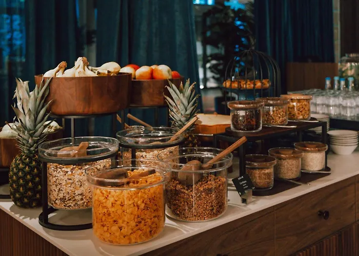 Отель Radisson Blu Media Harbour Hotel,