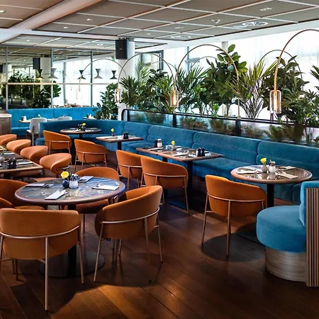 Radisson Blu Media Harbour Hotel, 4* דיסלדורף