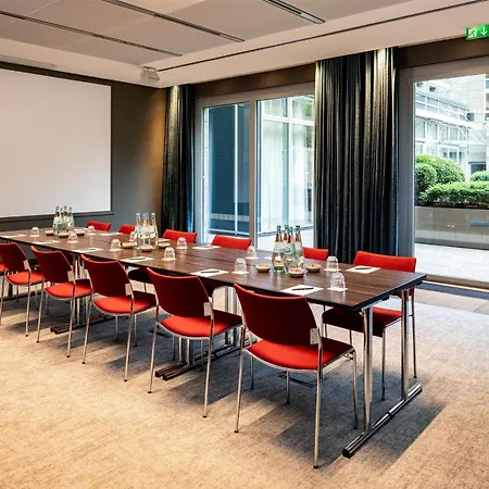 Radisson Blu Media Harbour Hotel, 4*