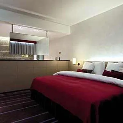 Radisson Blu Media Harbour Hotel, Hotel 4*