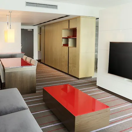 Radisson Blu Media Harbour Hotel, Hotel Düsseldorf