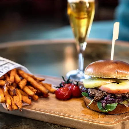 Radisson Blu Media Harbour Hotel,